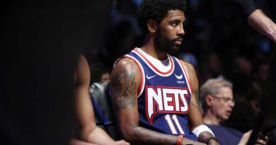 Kyrie Irving: If I can work unvaccinated, others should be able to, too